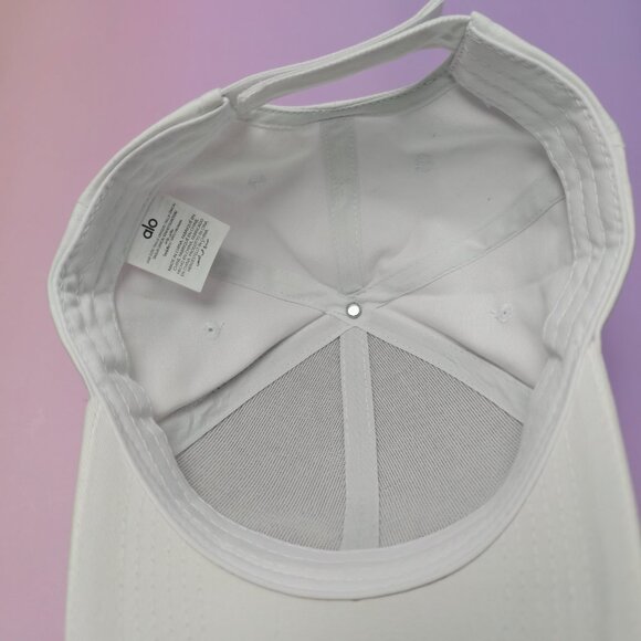 ALO Yoga Off-Duty Cap - Picture 3 of 4